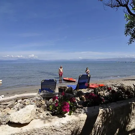 別荘 Summer House On The Sandy Beach *