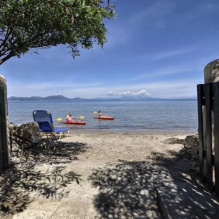 別荘 Summer House On The Sandy Beach *
